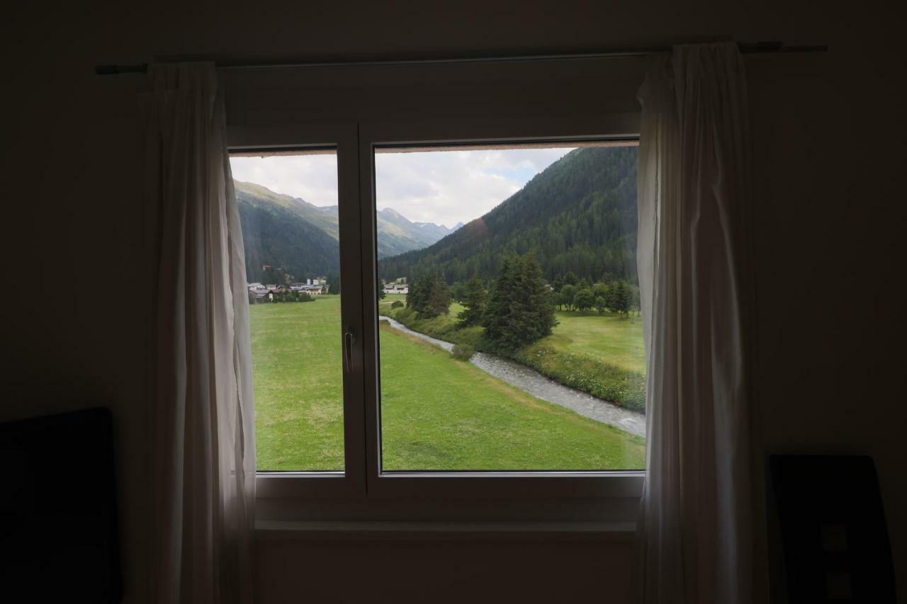 Golf Apartments - Schmid Davos Luaran gambar