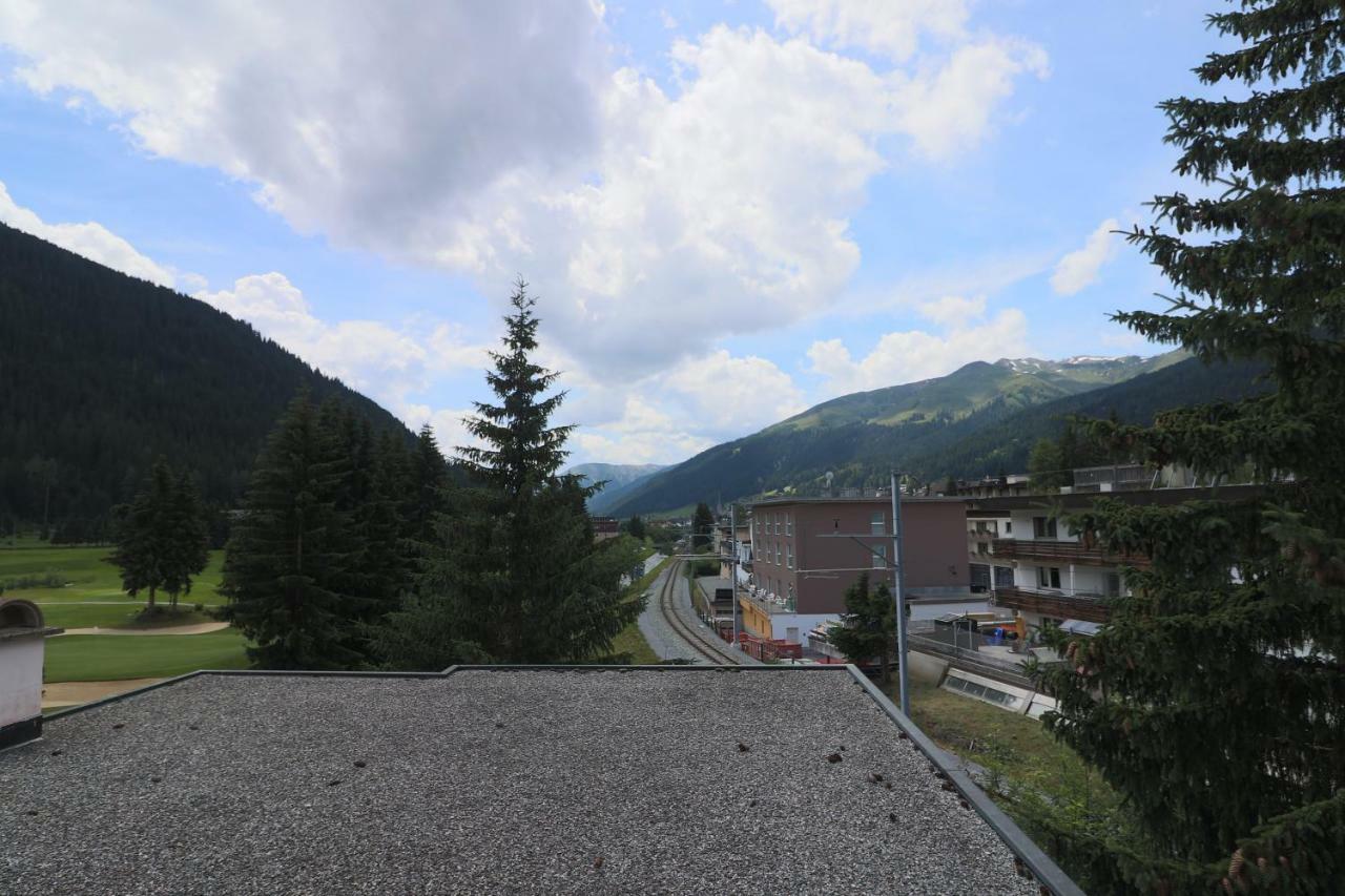 Golf Apartments - Schmid Davos Luaran gambar