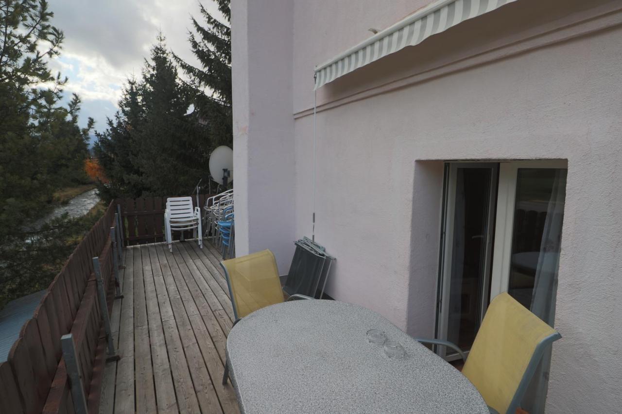 Golf Apartments - Schmid Davos Luaran gambar
